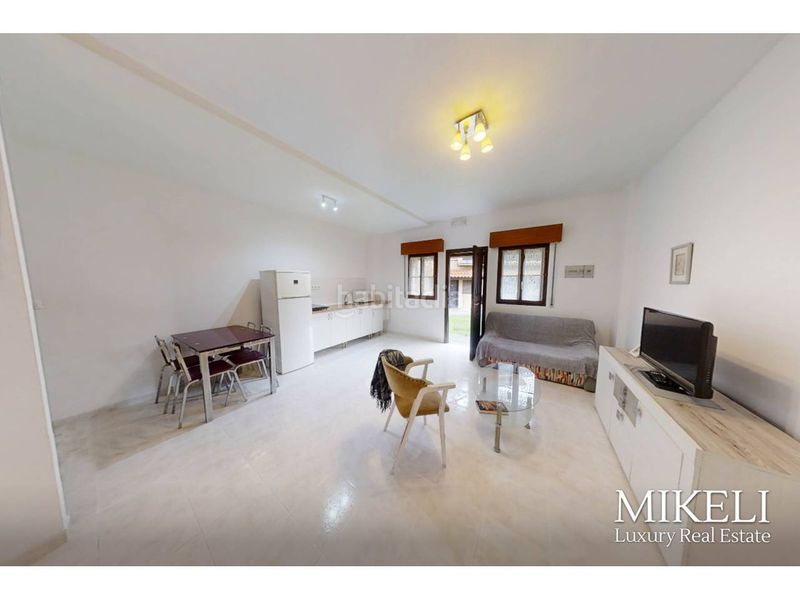 Foto d5c3b289-6355-49b5-bbd2-c99a6f01914e. Apartament amb calefacció a Mortera Piélagos