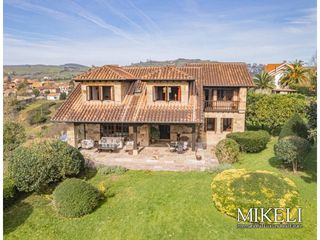 Chalet  Avenida antonio sandi. Una joya para compradores exigentes en santillana