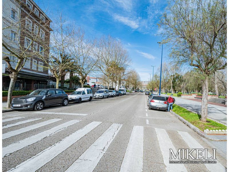 Foto f6c1e659-9cae-4fe5-a489-6c66098b3ba8. Àtic a El Sardinero Santander