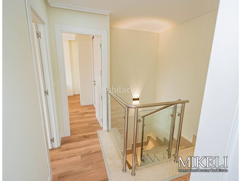Foto b6f9e701-6f01-417e-88f7-4eb2874de515. Duplex con riscaldamento parcheggio piscina in Peñacastillo - Nueva Montaña Santander