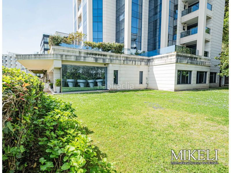 Foto 309b7c49-b670-4a50-b2ab-d14310c574d5. Pis amb calefacció aparcament piscina a El Sardinero Santander