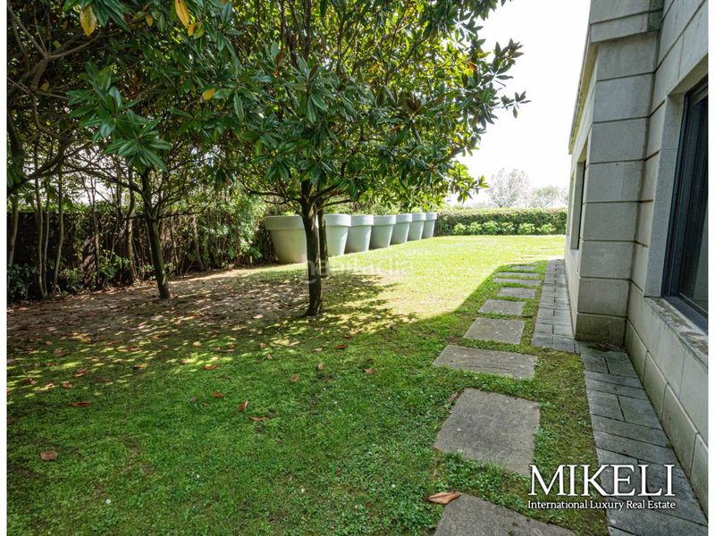 Foto 35f7fff8-dd05-4ff9-a56d-375f322b061f. Pis amb calefacció aparcament piscina a El Sardinero Santander