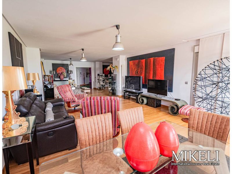 Foto 472aa0fd-eb27-40bb-b6c7-65c339d5d891. Pis amb calefacció aparcament piscina a El Sardinero Santander