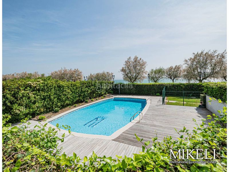 Foto 9dda5148-5d47-41fe-8108-b4f8638fc1d8. Pis amb calefacció aparcament piscina a El Sardinero Santander