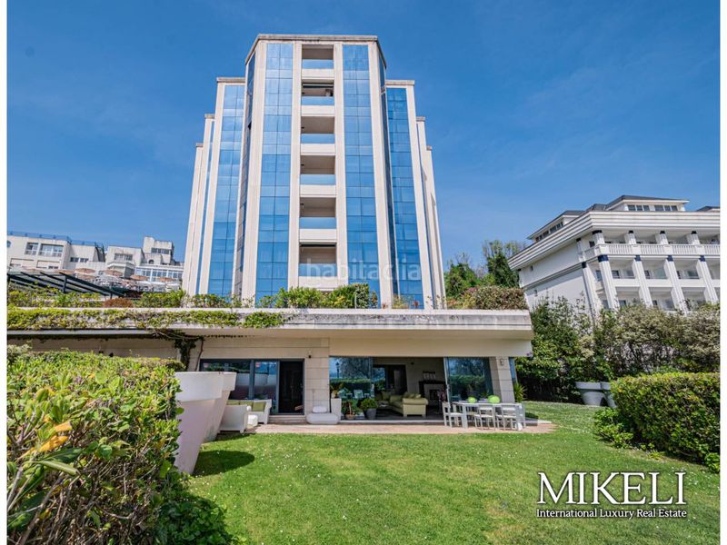 Foto b6a50c79-43d7-4748-813a-f814ed1787a1. Pis amb calefacció aparcament piscina a El Sardinero Santander