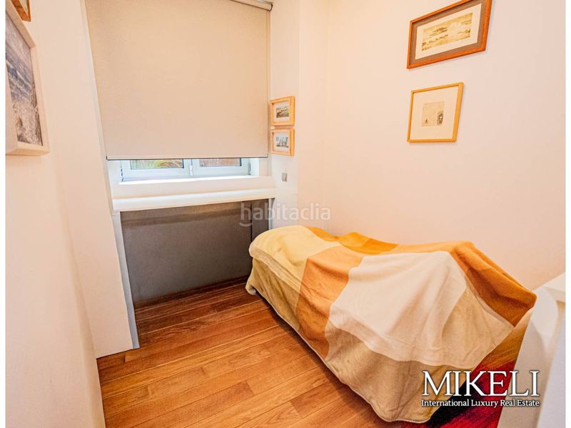 Foto c5ccc666-d782-4e49-878f-152e412981d1. Pis amb calefacció aparcament piscina a El Sardinero Santander