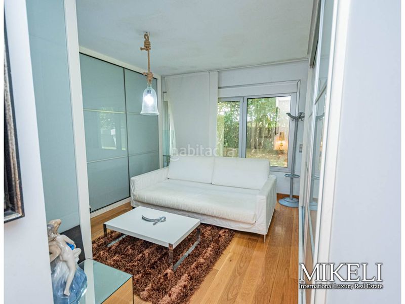 Foto 6ee44002-cc72-48a8-81fe-76361ffba5a3. Piso en calle manuel garcia lago 7 con vistas y jardín propio. en Santander