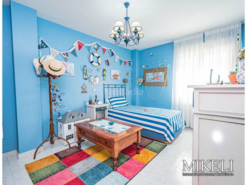 Foto ebb99fa5-6b99-45dd-8f37-3670675176b8. Casa amb calefacció aparcament piscina a Cueto Santander
