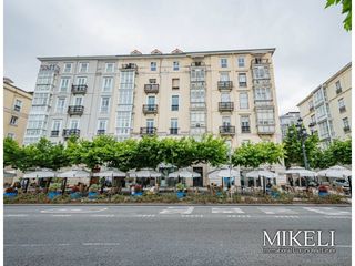 Miete Etagenwohnung  Paseo pereda. Piso en alquiler en puerto chico