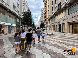 Local Comercial  Calle juan de herrera. Exclusivo local en el centro peatonal santander