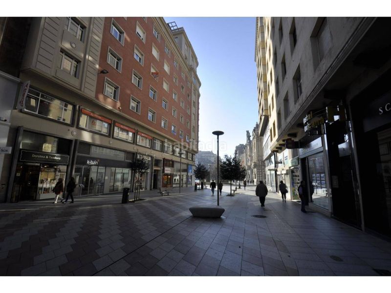 Foto 2223be1d-c8a3-4023-9517-b1151f90ba18. Local comercial a Centro - Ayuntamiento Santander