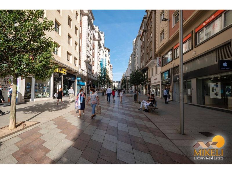 Foto 69cc4ef6-fcb4-438b-a91d-bd2a7fd756dd. Local comercial a Centro - Ayuntamiento Santander