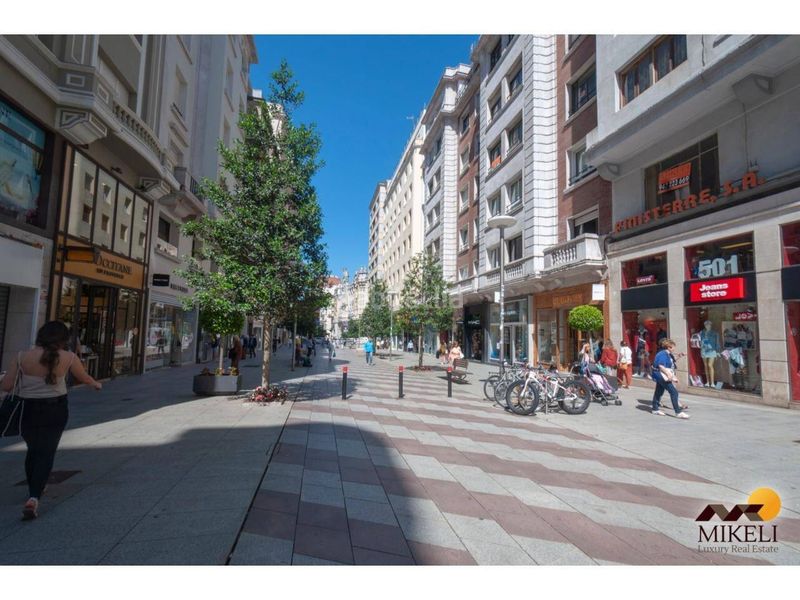 Foto 87fc25db-c548-4401-b205-06df1b96389f. Local comercial a Centro - Ayuntamiento Santander