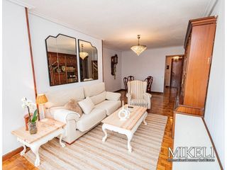 Flat  Calle tres de noviembre. Piso en venta en el centro de santander