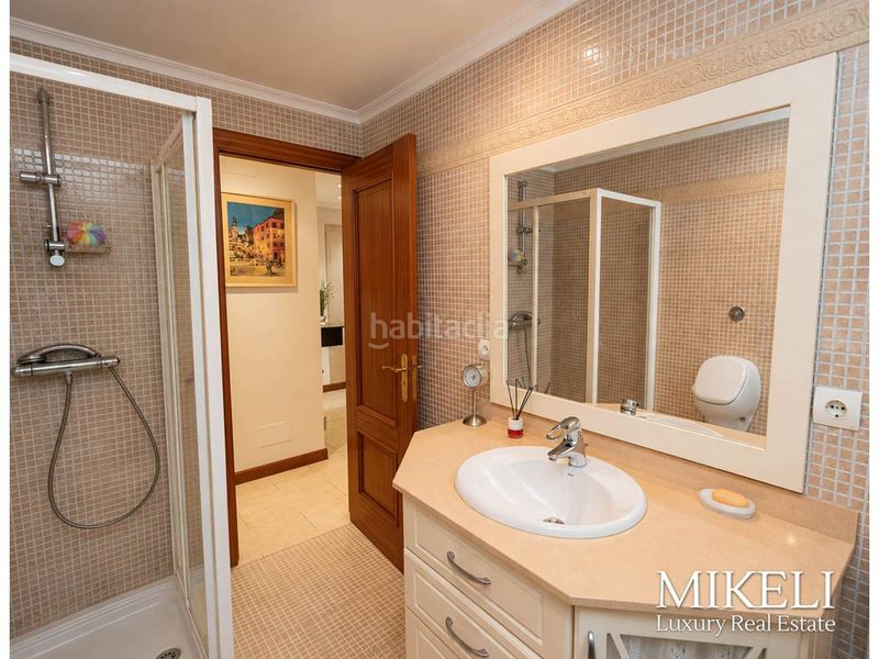 Foto 073587d0-6a16-411d-84fe-3a53a720c8f5. Chalet exclusivo chalet independiente a un paso en Santander