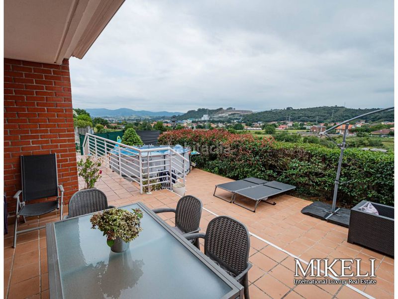 Foto 391cbe7d-228e-4add-a9e1-1068a3c53442. Chalet exclusivo chalet independiente a un paso en Santander