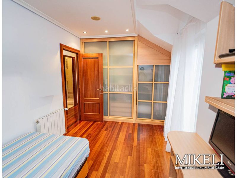 Foto 72f99def-66bf-4e74-b58d-3e3274524d45. Chalet exclusivo chalet independiente a un paso en Santander