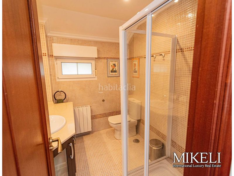 Foto c85ea519-0852-44bd-8bbe-a491d7b1c45c. Chalet exclusivo chalet independiente a un paso en Santander