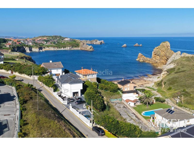 Foto b5cf666b-ceef-40e6-a383-43d16a1d11cd. Xalet amb calefacció aparcament piscina a Liencres Piélagos
