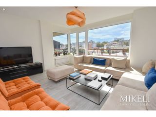 Miete Etagenwohnung  Calle calleja norte. Alquiler fijo zona privilegiada del sardinero con tres habitacio