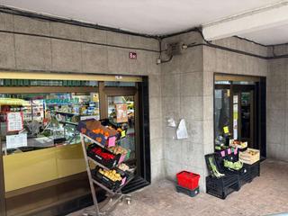 Location Local commercial à Eibar. Traspaso de negocio en funcionamiento.