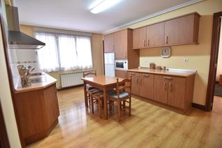 Pis  Romualdo galdos kalea. Vivienda de tres habitaciones en ipurua