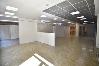 Location Local commercial  Ibarkurutze kalea. Amplio local en ibarkurutze