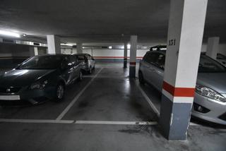 Location Parking voiture  Ardantza kalea. Garaje abierto en ardantza, con buena maniobra.