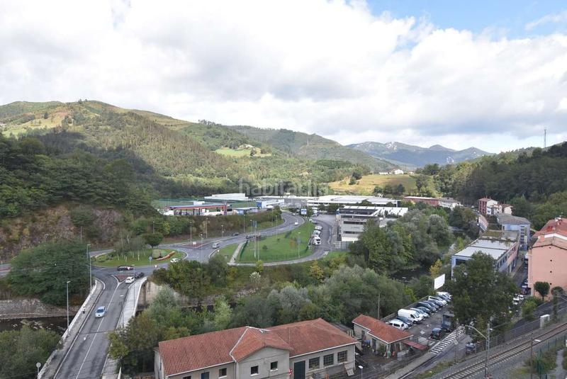 Foto 616691f8-7682-4e3c-85b1-32436d6a17e6. Flat with heating parking in Elgoibar