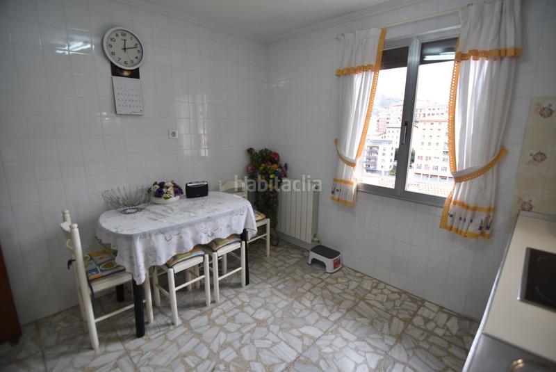 Foto 4a966c27-a0c0-4c59-8b7f-9e57ce44f48a. Piso en exclusiva. para entrar a vivir. en Eibar