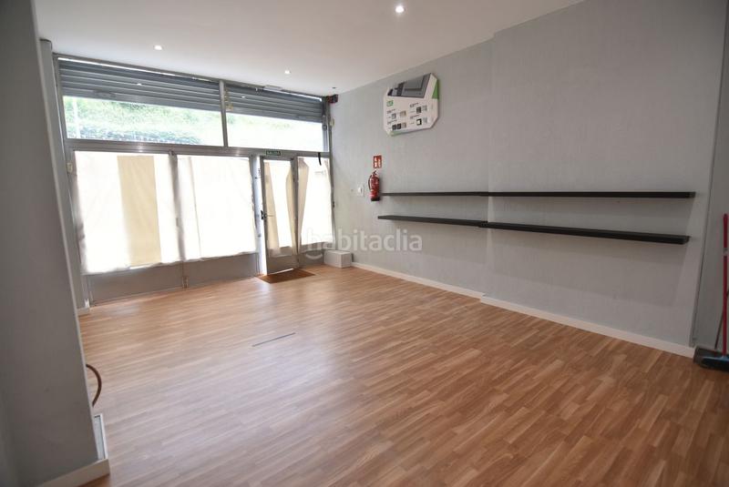 Foto b1481b52-5cde-4808-911a-632445db3f64. Lloguer local comercial a Eibar