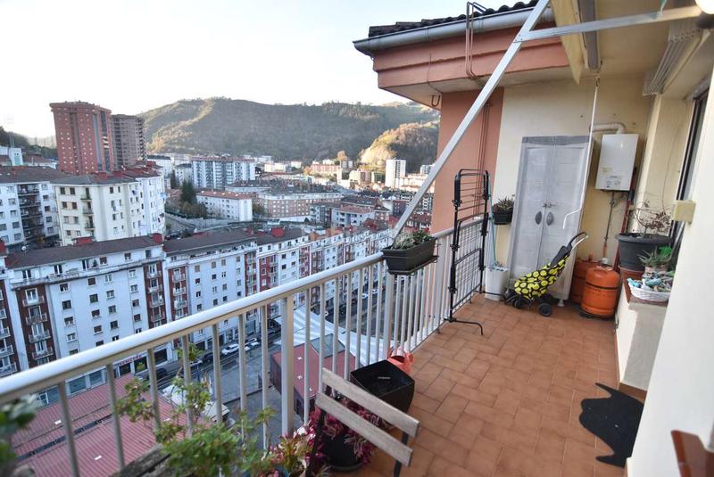 Foto 281db7f3-e0a5-431b-bf37-fe70330a7ff3. Appartamento con riscaldamento in Eibar