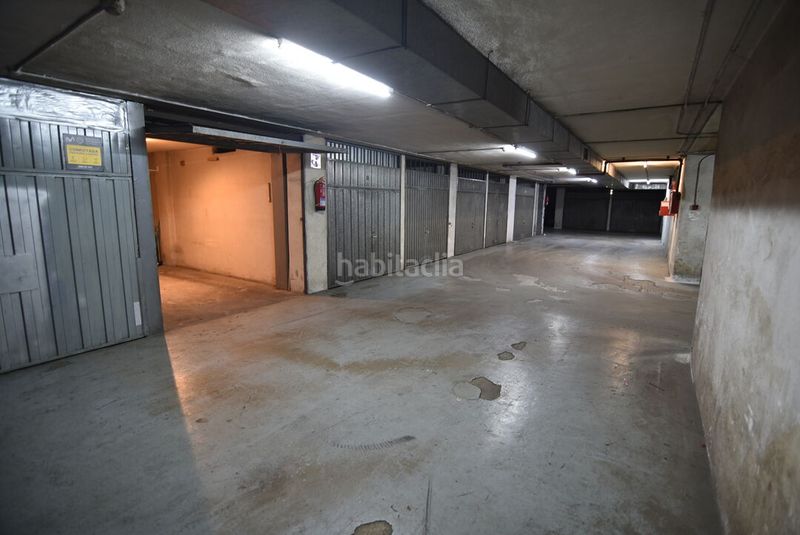 Foto 178b26cb-356c-425c-b37c-862368312ab0. Aparcament cotxe a Eibar
