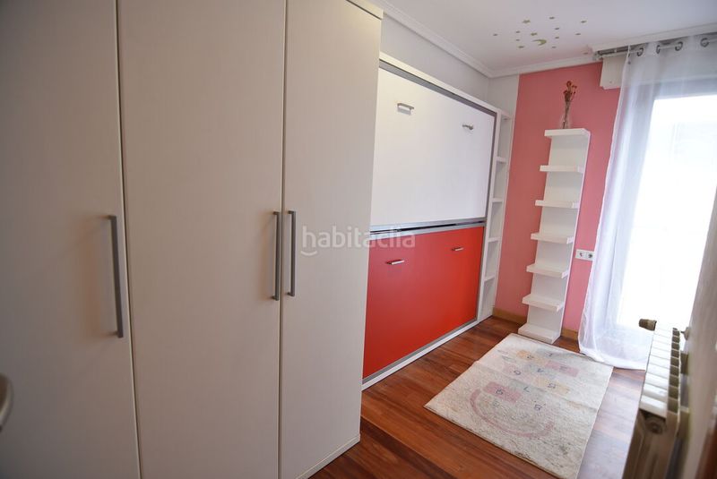 Foto 30ac7d53-6672-4857-9f7a-fe37d077cd34. Duplex con riscaldamento parcheggio in Eibar