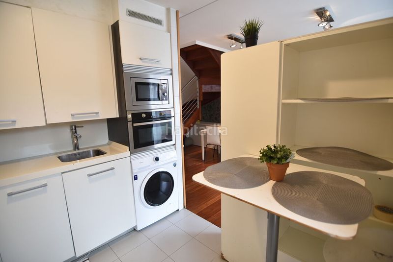 Foto af964c1c-e91c-4eaf-8bc8-32183942a0f4. Duplex con riscaldamento parcheggio in Eibar