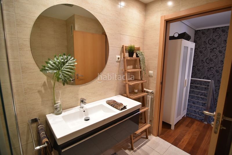 Foto f8a06a02-4c81-4e94-a04b-7f7ad96a31f0. Duplex con riscaldamento parcheggio in Eibar