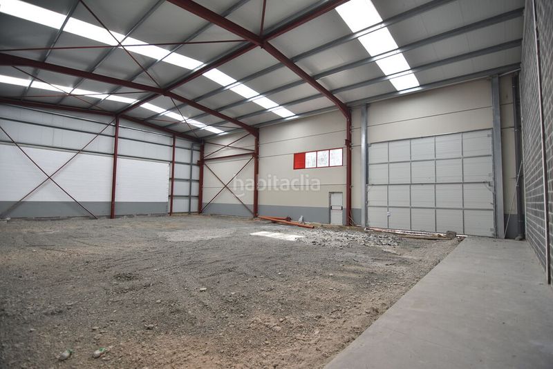 Foto 3b7c4036-c78a-4c9e-b542-399818c2fe38. Nave industrial en Mendaro