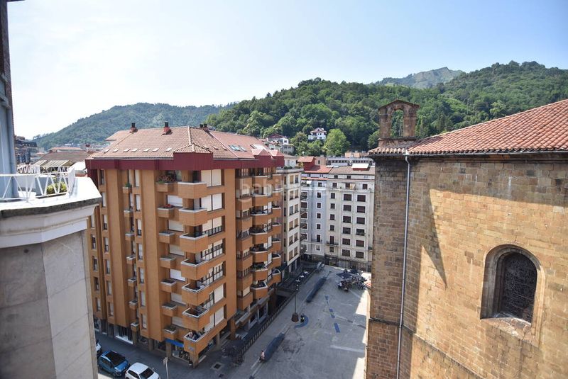 Foto c94729a6-1009-40d1-8489-7eaf82f855f5. Pis amb calefacció a Eibar