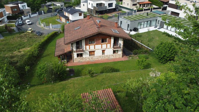 Foto 0c4c26e4-6788-422f-839a-52a1faea4869. Casa amb calefacció aparcament a Ermua