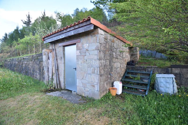 Foto 40d14923-94ee-47fc-ad69-bc465399cfa5. Casa amb calefacció aparcament a Ermua