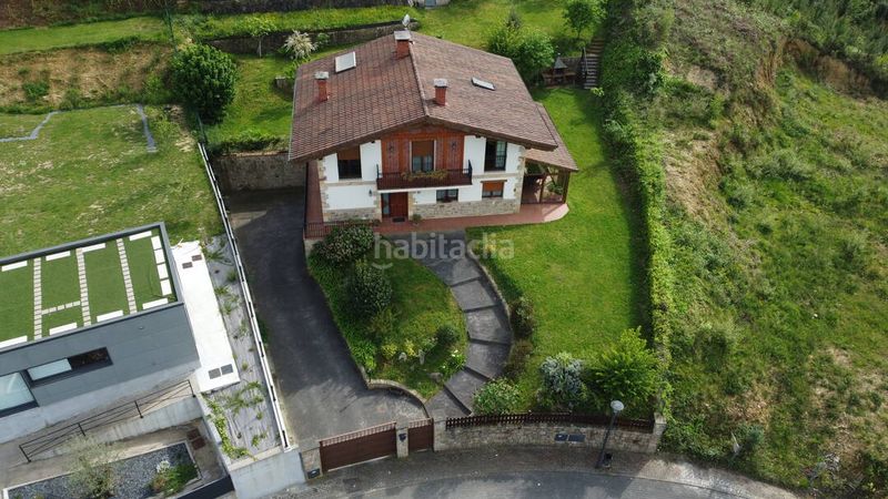 Foto d2e0bb37-945c-4ba6-92db-68ed5c1a2f41. Casa amb calefacció aparcament a Ermua