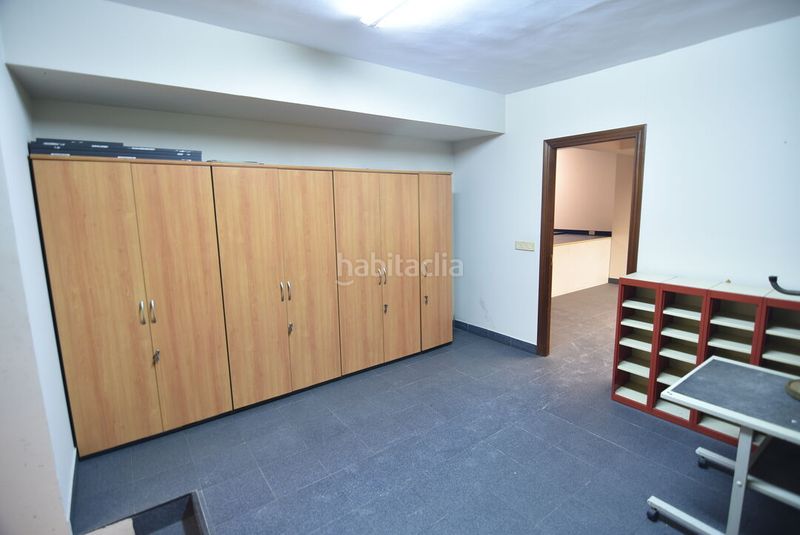 Foto 7fdf76bd-b232-4fc8-be42-e8ecdf656e95. Geschäftsraum in Eibar