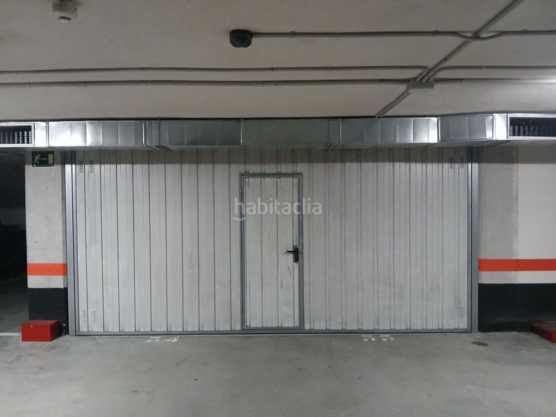 Foto 3de1ab3b-b392-4f8c-8df4-5ac043fdf212. Aparcament cotxe a Eibar