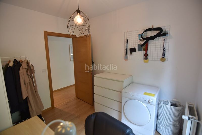 Foto 4a4b4208-dfbc-4205-a253-e4e6719c043d. Flat with heating parking in Eibar