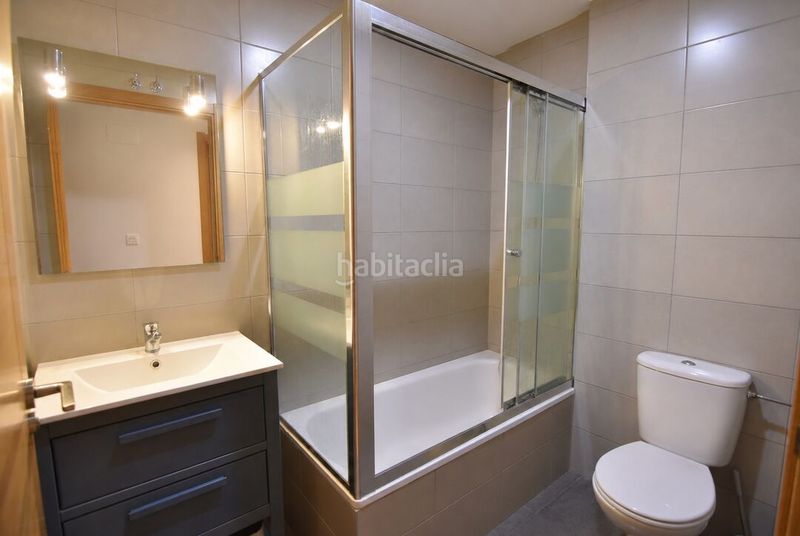 Foto 80a8256c-0faa-4157-ad68-772c361a7cff. Flat with heating parking in Eibar