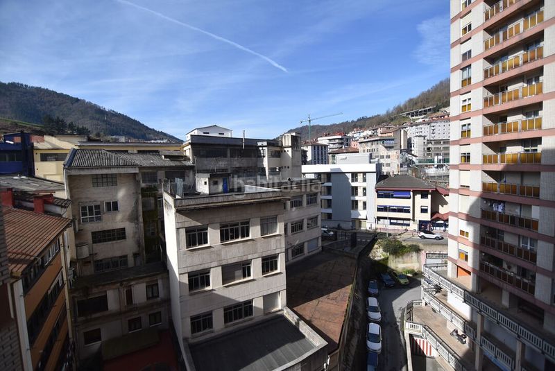 Foto bd437b5e-59af-4c17-8ec7-56d5f42b44c9. Pis amb calefacció a Eibar