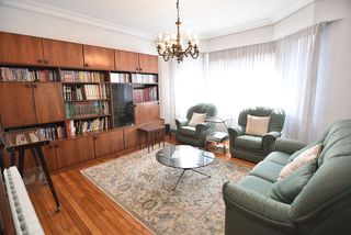 Appartement  San juan kalea. Exclusiva. amplia vivienda con mucha luz natural en pleno centro