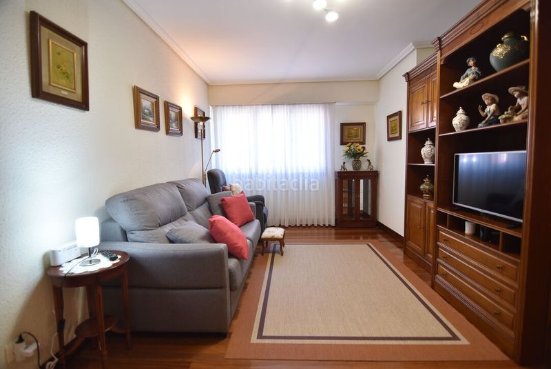 Foto ffa084b7-dc1e-4e6c-a74c-273a940e0bd7. Flat in Eibar