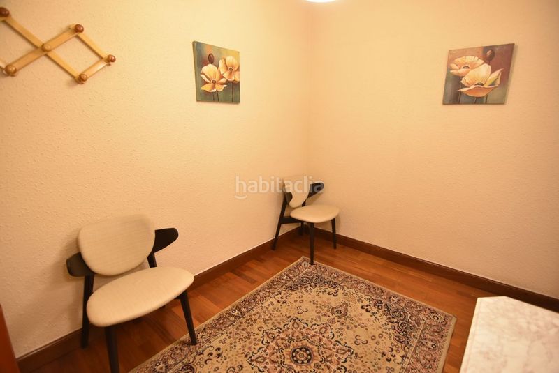 Foto b88264ff-f9df-44bc-9bae-330fc694ed39. Flat with heating in Eibar