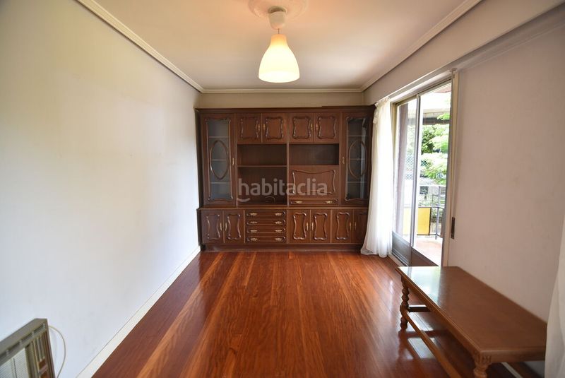 Foto 8a25ff64-1322-493d-9f4c-4210d4119110. Pis amb calefacció aparcament a Eibar